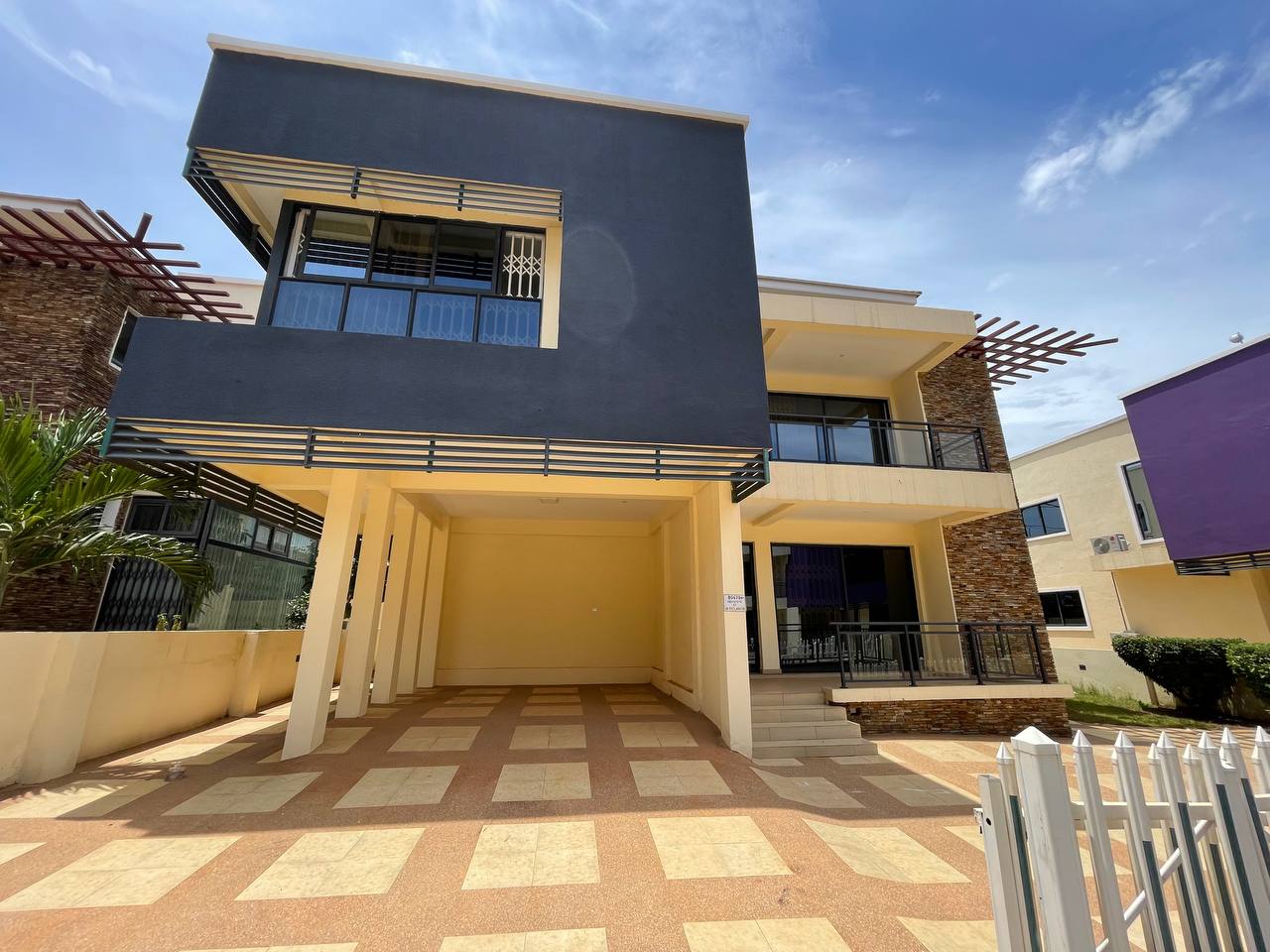 Property Featured Image